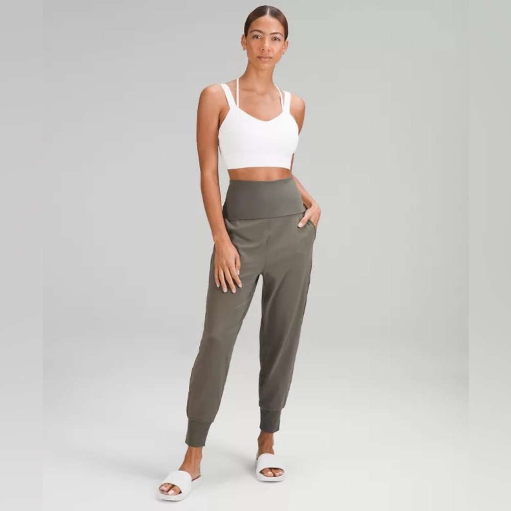 Lululemon Align Super High Waisted Ribbed Waist Jogger